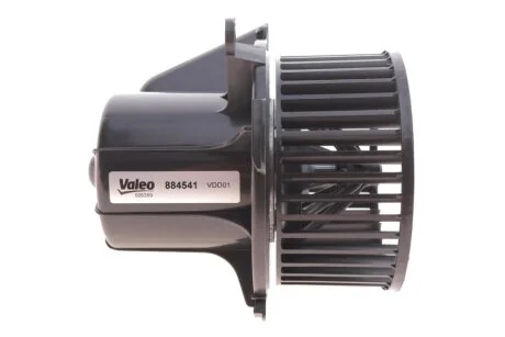 Моторчик печки Citroen C4/Peugeot 307 00-12 VALEO 884541