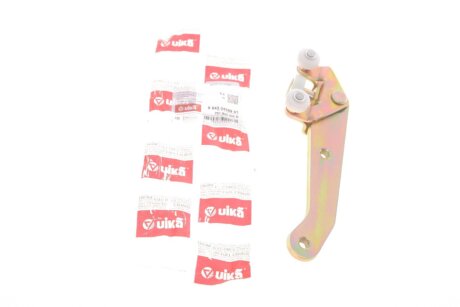 Ролик зсувних дверей (з кронштейном) нижн. прав. VIKA 88430439901