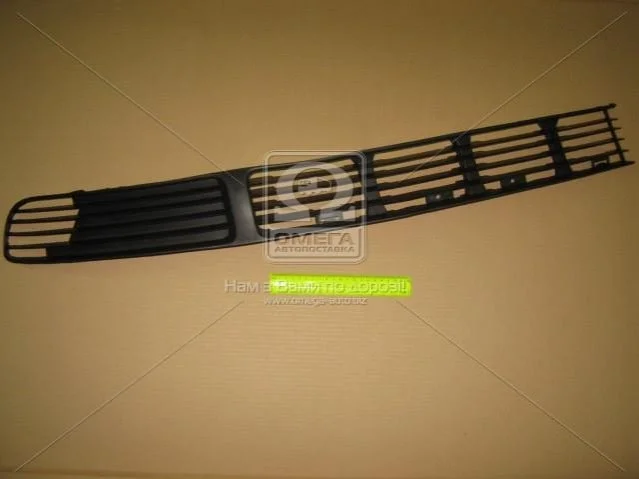 Решітка бамп. лів. VW PASSAT B5 96-00 (вир-во) TEMPEST 0510608911 (фото 1)