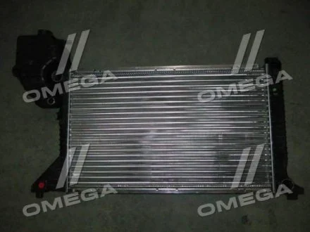 Радіатор двигуна MB SPRINTER 00-06 MT, A/C  TEMPEST TP1562519AM