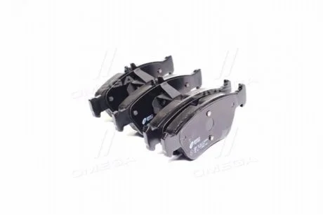 Колодка торм. диск. MB C-CLASS (W202), CLK (C208) передн. (пр-во) REMSA 058600