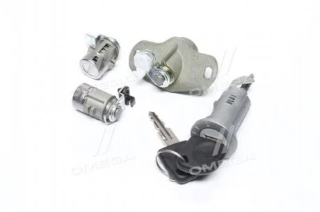 ЗАМОК - КОМПЛЕКТ ЛИЧИНОК ОРИГИНАЛ GM 96611858