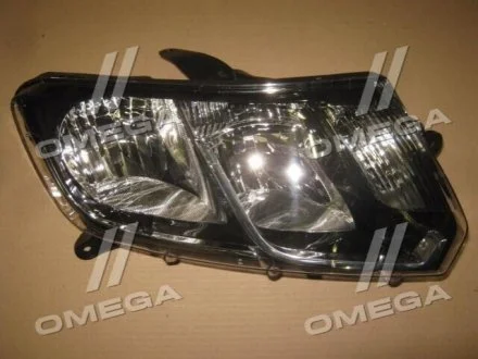 Фара пра. REN LOGAN 13-17 TYC 20E819052B