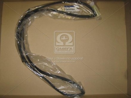 Уплотнитель стекла лобового Hyundai Ix35/tucson 09- (Mobis) Hyundai/Kia/Mobis 861302S000