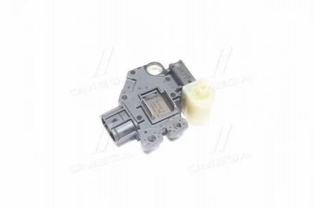 Регулятор напруги генератора (вир-во Mobis) Hyundai/Kia/Mobis 373702A400