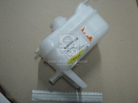 Бачок pасшиpительный GM 96181382
