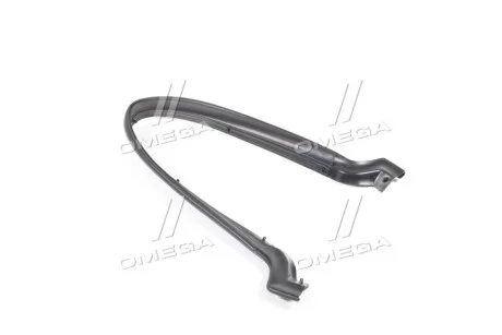 Уплотнитель капота GM 94787611