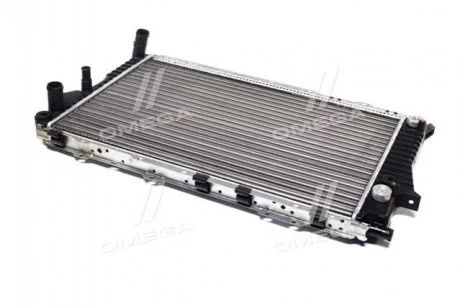 Радіатор двигуна AUDI 100/A6 90-97 (AT)  TEMPEST TP151060477