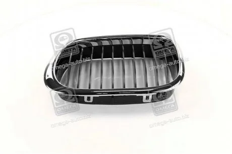 Решітка в капоті лів. BMW 5 E39 (вир-во) TEMPEST 0140089991