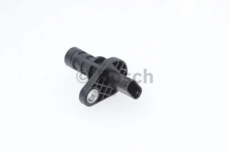 Датчик обертів колінвалу BOSCH 0261210318