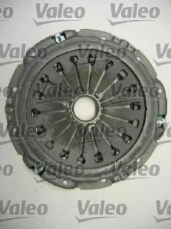 Зчеплення компл. CITROEN/FIAT/PEUGEOT Jumpy/Scudo/Expert "02-06 VALEO 826701