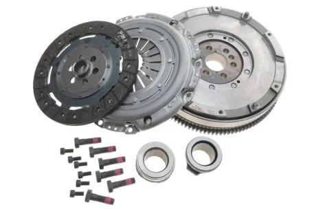 Зчеплення компл. + DMF BMW 116-120i/316-320i/520i \'\'04-13 VALEO 837108