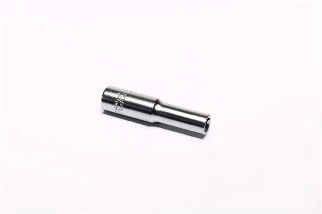 Головка торцева довга 1/4" E8 TOPTUL BAEH0808 (фото 1)