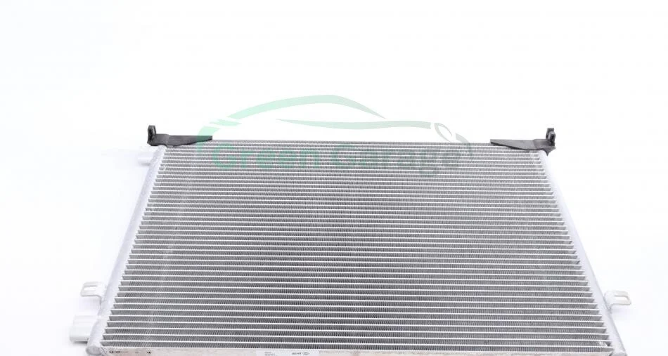 Конденсатор MAHLE / KNECHT AC 528 000S (фото 1)