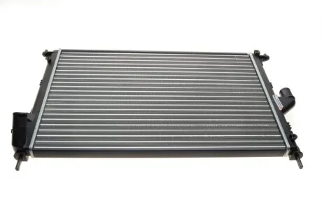 Радиатор охлаждения LOGAN/DUSTER/SANDERO +-AC(пр-во) Van Wezel 43002477