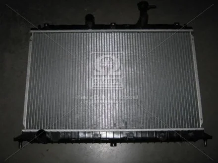 Радиатор охлаждения KIA RIO II (JB) (05-) 1.4i / 1.6i механика (пр-во) Van Wezel 83002077