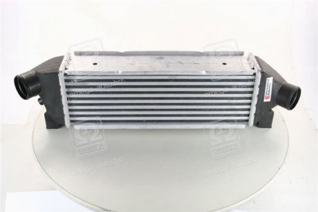 Интеркулер TRANSIT6 20TDi MT 02-06 Van Wezel 18004385