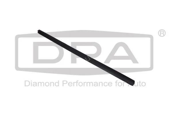 Protection strip for door. right front DPA 88531332602 (фото 1)