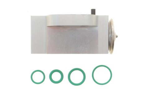 ZAWУR ROZPRКЇNY AUDI A4 07- NRF 38537