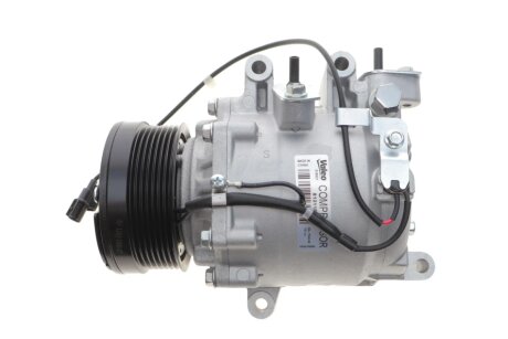 Компресор кондиціонера VALEO 813118
