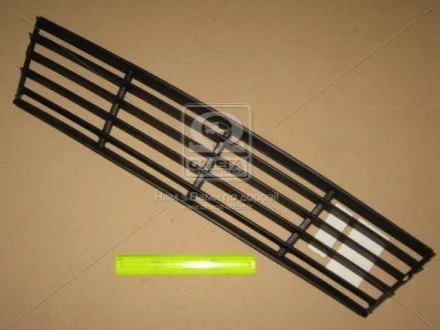 Решетка в бамп. средн. SEAT IBIZA 02- (пр-во) TEMPEST 0440501913
