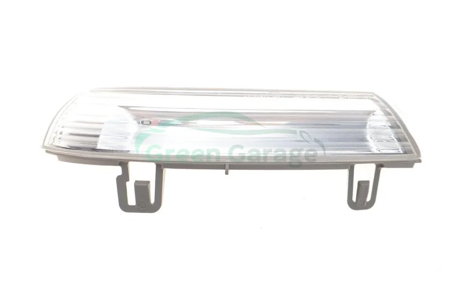 Повторитель поворота на зеркало VW Golf V/VI 04-13 (L) (белый) AIC 72182 (фото 1)