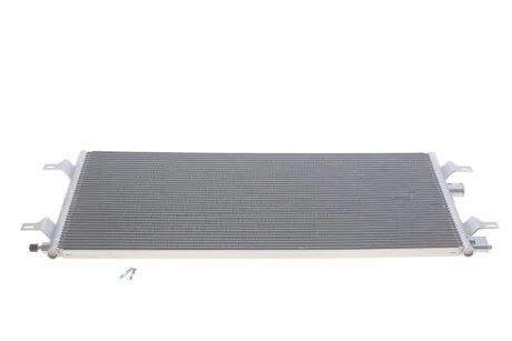 Конденсор кондиционера RENAULT LAGUNA 2 ALL 03- Van Wezel 43005366