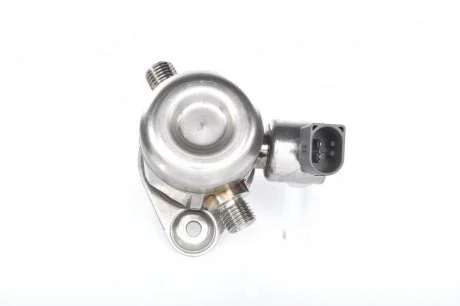 Помпа палива високого тиску BMW 1 (E82), 1 (E88), 1 (F20), 1 (F21), 2 (F22, F87), 2 (F23), 3 (E92), 3 (E93), 3 (F30, F80), 3 (F31), 3 GRAN TURISMO (F34), 4 (F32, F82), 4 (F33 3.0/3.0H 05.06-07.19 BOSCH 0261520130
