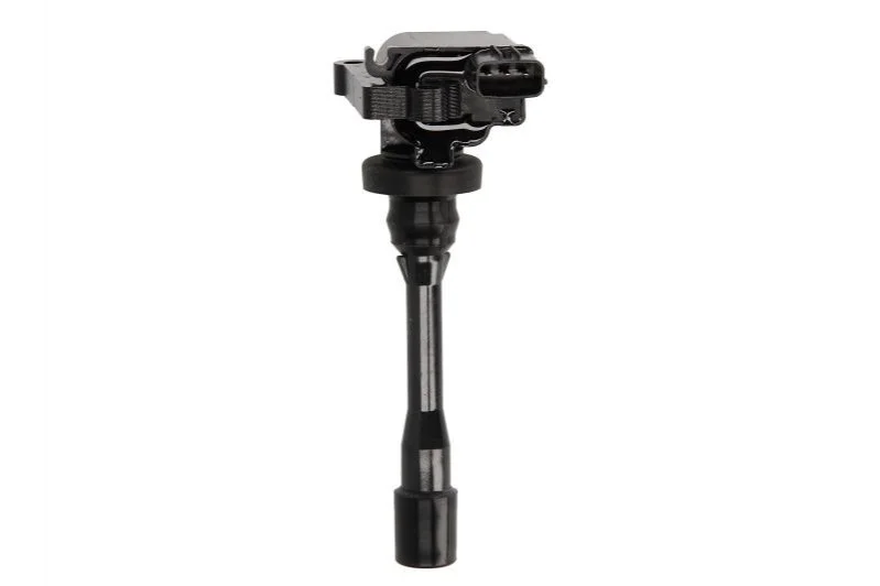 Котушка запалювання MITSUBISHI CARISMA, COLT IV, COLT V, ECLIPSE, ECLIPSE I, ECLIPSE II, ECLIPSE III, GALANT IV, GALANT V, GALANT VI, GALANT VIII, L200, L400, LANCER IV, LANCER V 1.3-2.4 05.82- ENGITECH ENT960017 (фото 1)