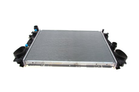Радіатор охолоджування MAHLE / KNECHT CR302000S