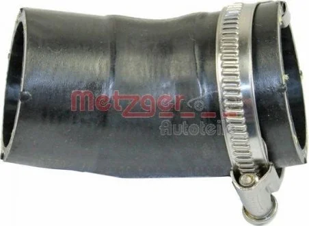 Патрубок интеркулера VW Jetta/Passat/Tiguan 2.0 TDI 05- METZGER 2400193