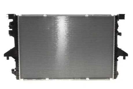 Радіатор охолодження VW Transporter VI.0/2.0D 04.15- NRF 560013