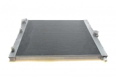 Автозапчасть NRF 550138