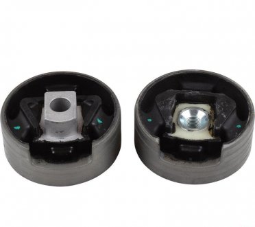 Подушка двигуна VW Caddy 2.0TDI/1.5TSI 20-/Golf/Passat 1.4TSI/2.0TDI 14- (к-кт 2шт.) JP GROUP 1117914400