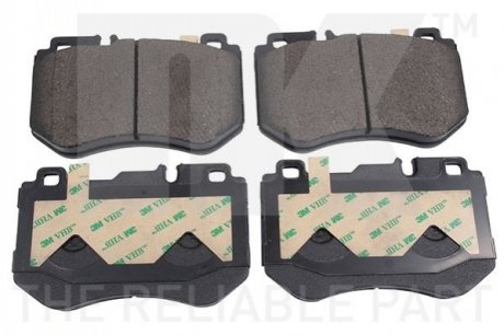 Колодки гальмівні (передні) MB C-class (W205) 14- (Brembo) NK 223390