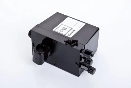 Опрокидывающий насос, кабина PE AUTOMOTIVE 12360000A