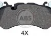 Гальмівні колодки пер. MB C-Class (W205)/E-Class (W213)/GLC (C253) 3.0/4.0i 14- (BREMBO) A.B.S. 35109 (фото 1)