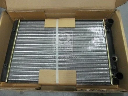 Радіатор двигуна двигателя GOLF3/VENTO 14/16MT 91-98 VW2028 (Ava) AVA COOLING VN2028