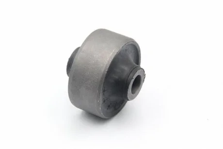 -TEKNOROT SUZUKI С/блок передн.важеля Swift 05- KAUTEK SZBS013
