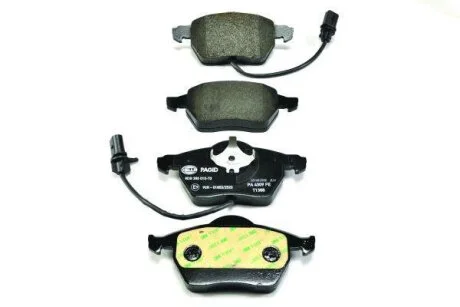 Комплект гальмівних накладок, дискове гальмо HELLA PAGID 8DB 355 010731