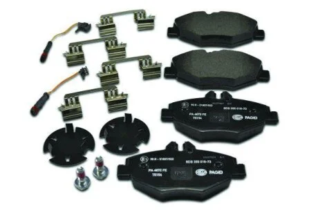 HELLA DB гальмівні колодки передн. W211 E-klasa 02- (с датч) HELLA PAGID 8DB 355 018731