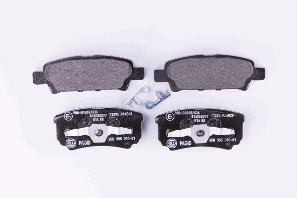 HELLA MITSUBISHI гальмівні колодки задн.Lancer,Outlander 03- HELLA PAGID 8DB 355 010811 (фото 1)