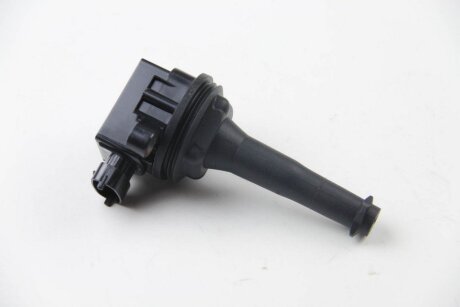 VOLVO котушка запалювання S60/80,C70,V70,XC70/90 2.0/2.5 98- HELLA 5DA 358 000-071