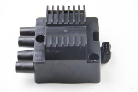 OPEL котушка запалювання Astra F/G,Corsa A/B,Vectra A/B HELLA 5DA 193 175651
