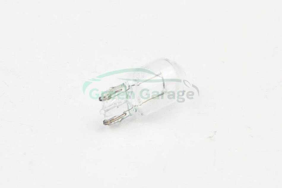 W21W 12V 21W Автолампа безцокольна (44mm) HELLA 8GA 008 892002 (фото 1)