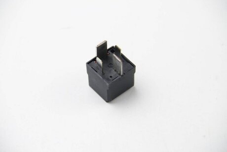 Реле GP HELLA 4RA007793031