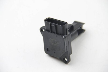 Витратомір повітря HELLA 8ET 009 142921