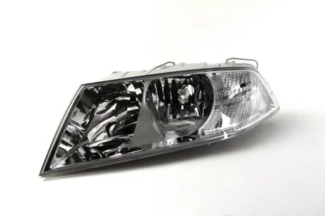 Фара лів. SKODA OCTAVIA 05-09 DEPO 6651113LLDEM