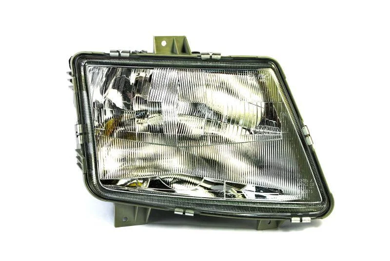 Фара DEPO 4401119RLDEM (фото 1)