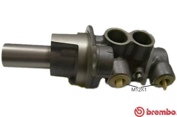 Гальмівний циліндр головний BREMBO M23 071 (фото 1)